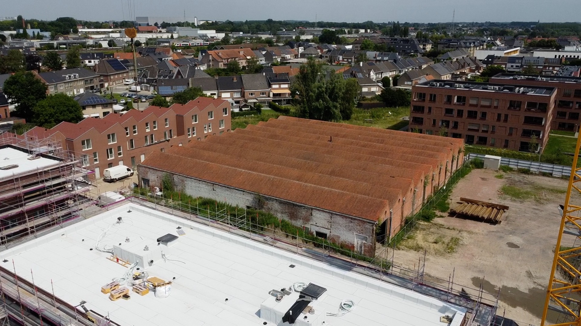 Het nieuwe buurtpark in het groene deel van de centrale loods op Saffrou